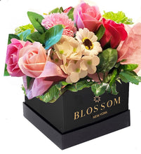 Load image into Gallery viewer, Soap Flowers