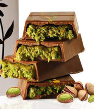Load image into Gallery viewer, Viral Dubai Chocolate Bar Creamy Pistachio Filling | Trending Middle Eastern Dessert | | Luxury Chocolate Bar | Instagram Famous Sweet 4OZ